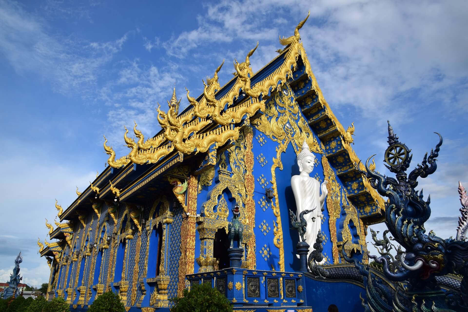 Blue Temple Chiang Rai - rondreis Thailand & Laos - Puur Azië