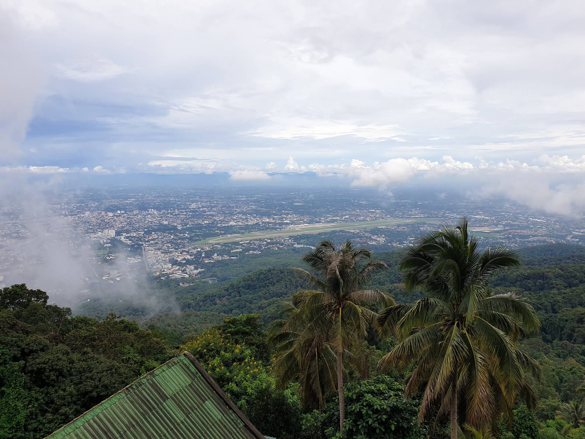 Uitzicht Doi Suthep Chiang Mai - rondreis Thailand & Laos - Puur Azië