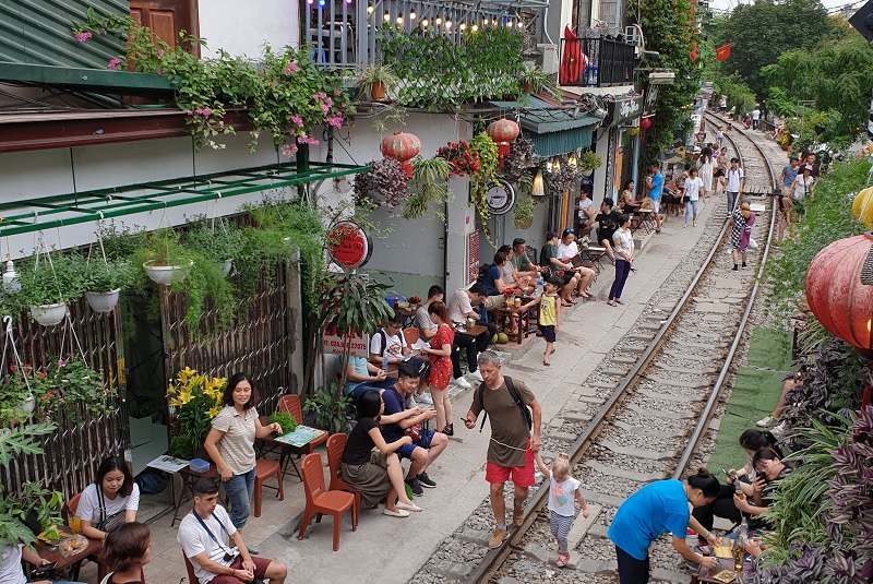 Treinrails Hanoi - individuele rondreis Vietnam - Puur Azië